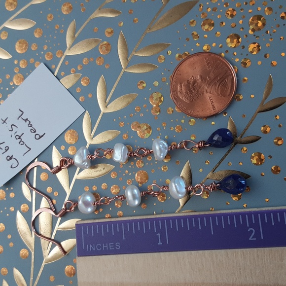 High faceted, grade AAA Lapis drop and pearl earrings - Picture 5 of 5